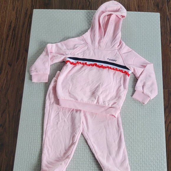 Tommy Hilfiger Girls Light Pink Cotton Blend Hoodie Sweater & Pants Set Size 3 - Picture 2 of 13